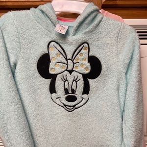 Girls Minnie Mouse fleece pullover.